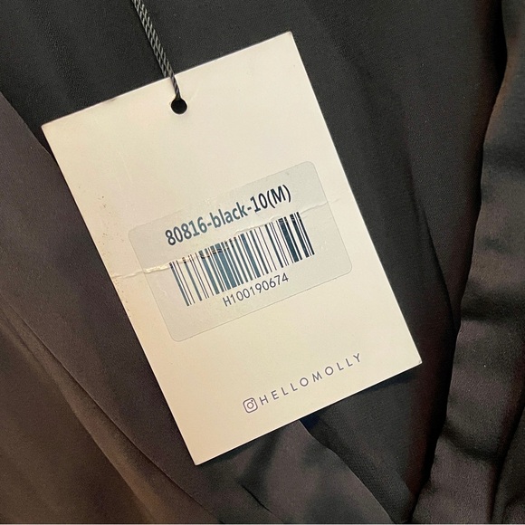 Hello Molly Ruched Deep-V Long Sleeve Black Satin Dress size 6 - Picture 5 of 6